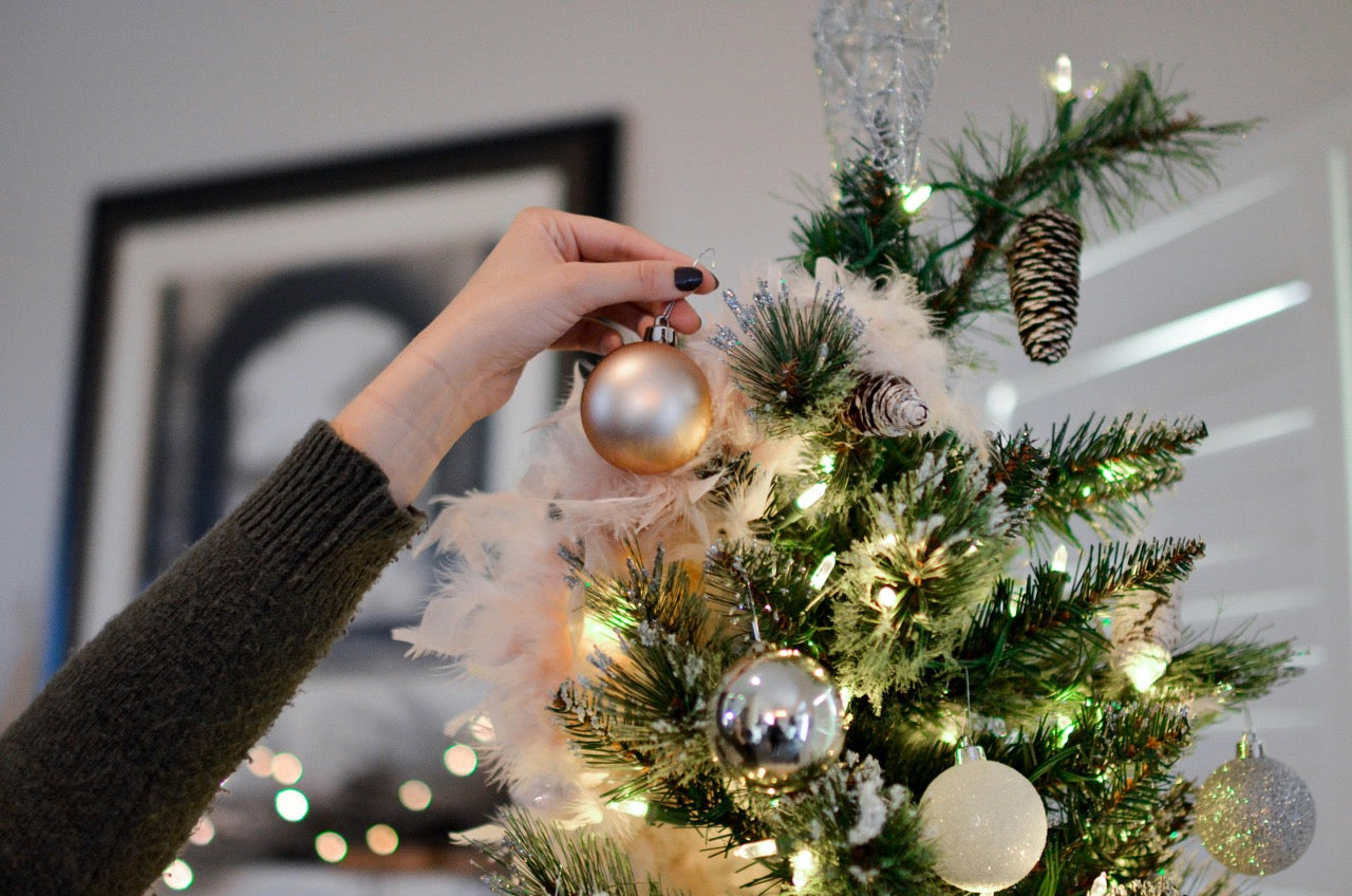 Metallic Spray Paints technique for this Christmas