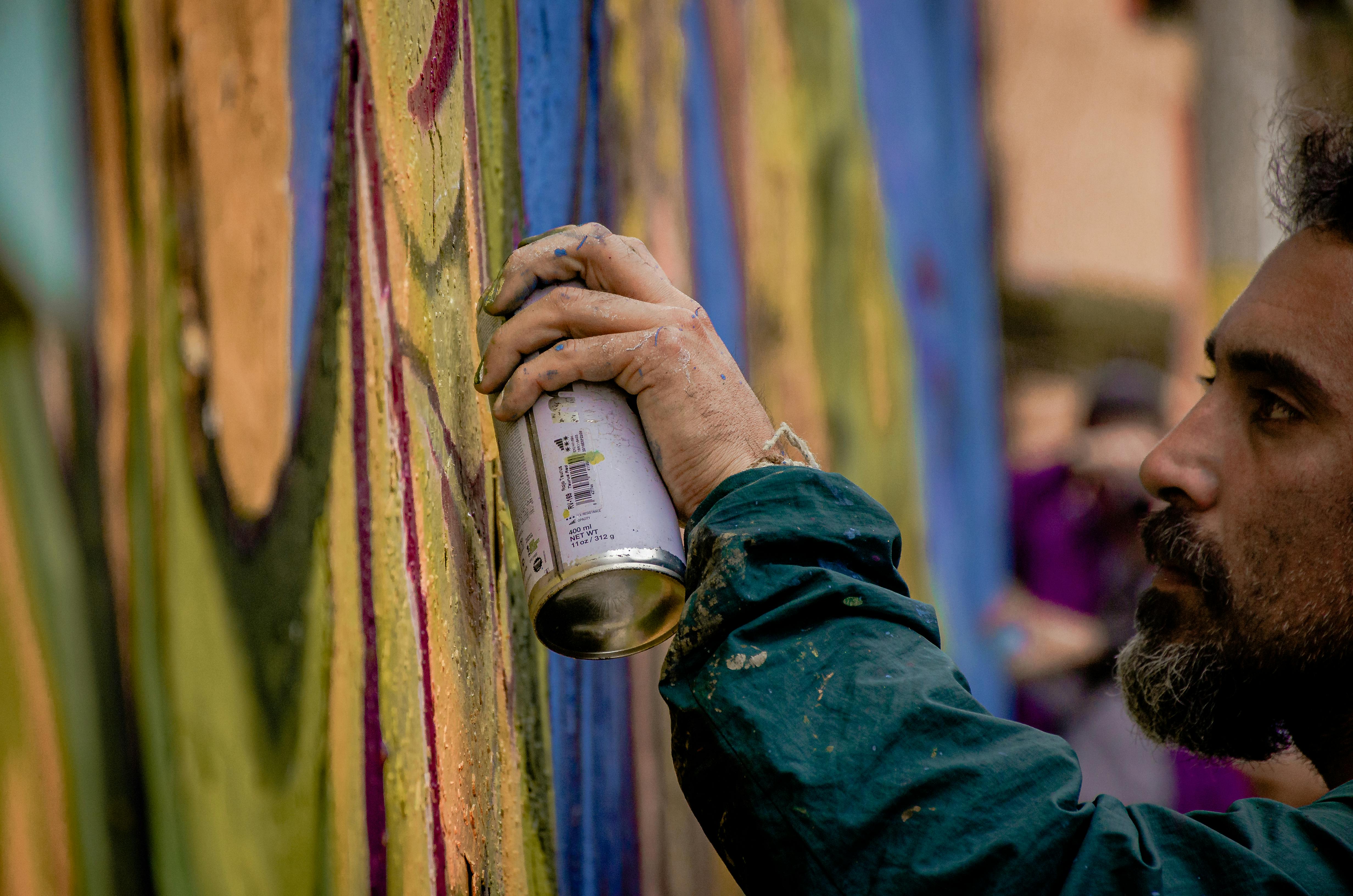 How To Use High Pressure Spray Paint Cans To Avoid Mess & Blotchy Finish
